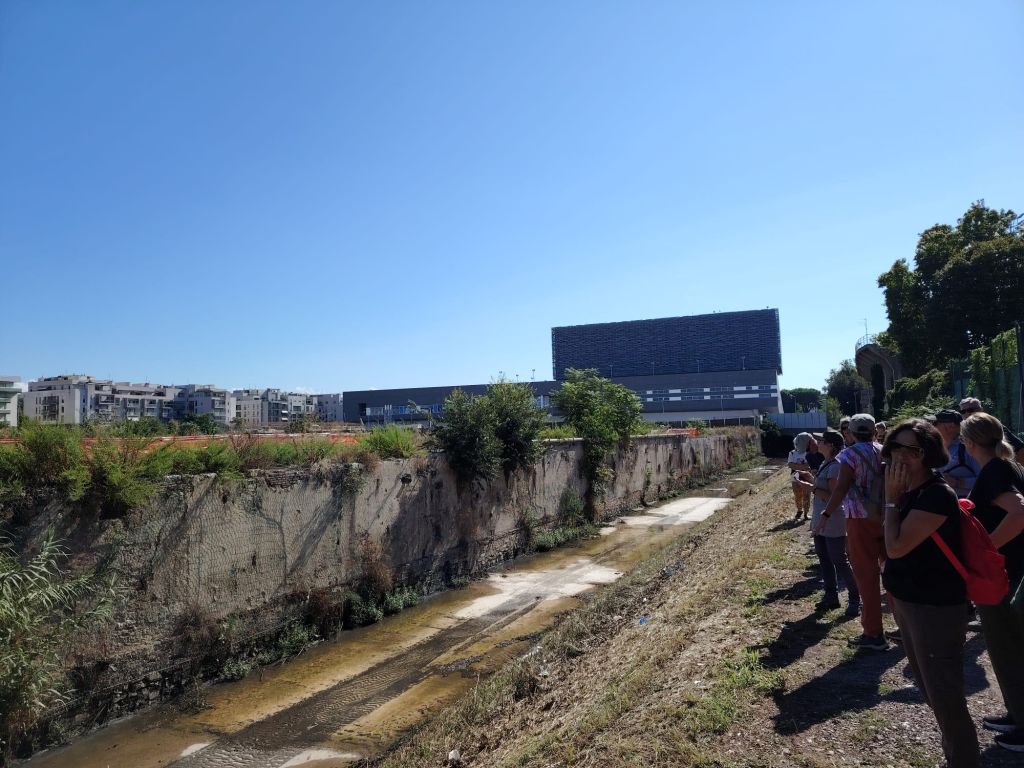 Salviamo le Cascine- grande partecipazione alla passeggiata intorno